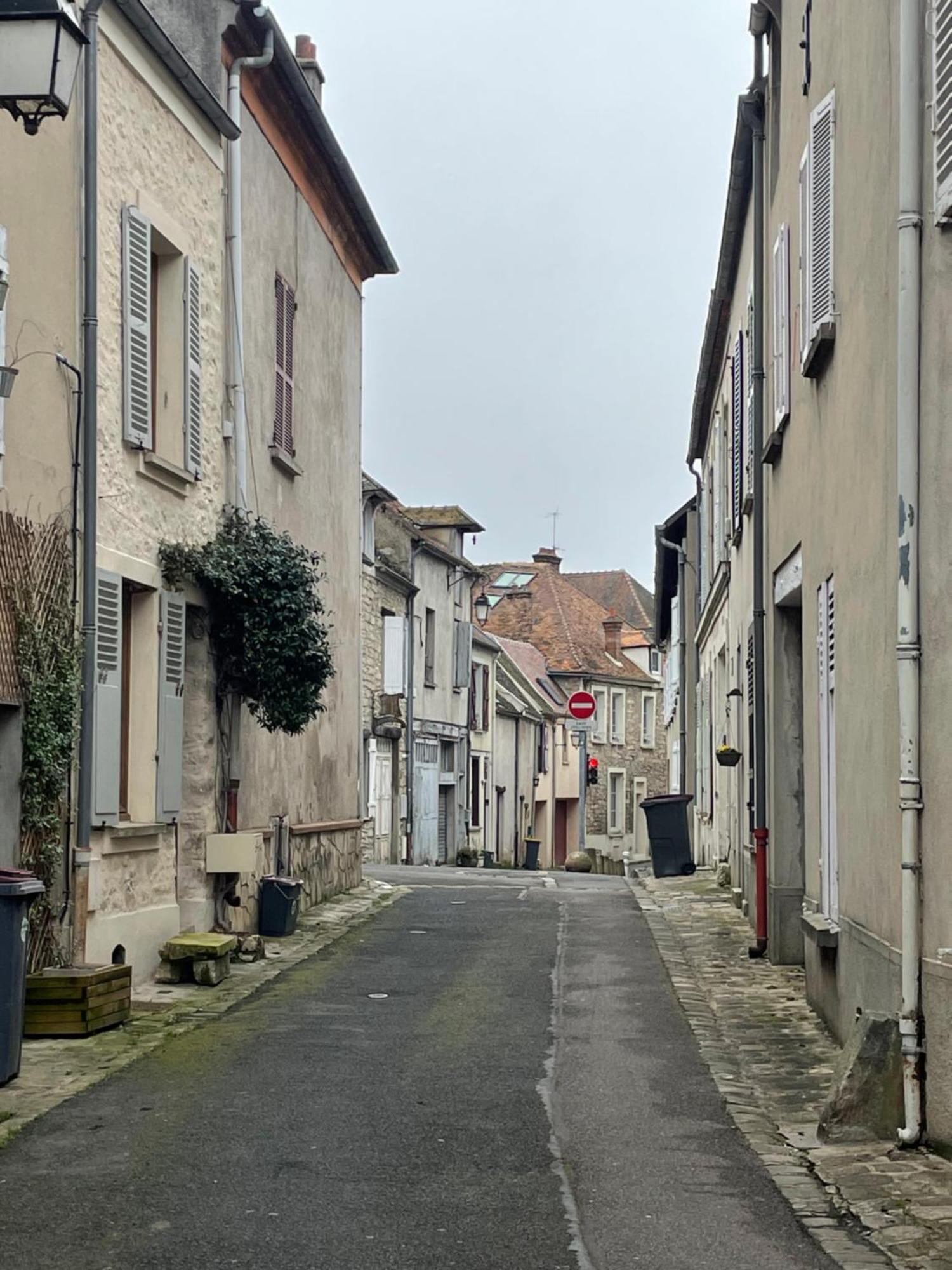 Sisley